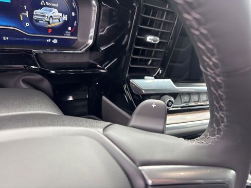 New 2025 Chevrolet Silverado 1500 RST w/ Convenience Package II image 14