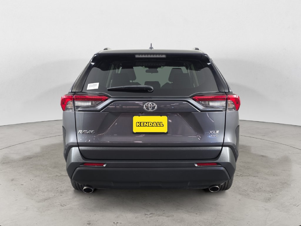 Used 2024 Toyota RAV4 XLE AWD/4WD image 6