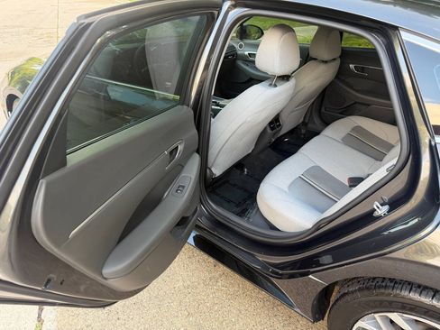 Used 2021 Hyundai Sonata SEL w/ Convenience Package FWD image 17