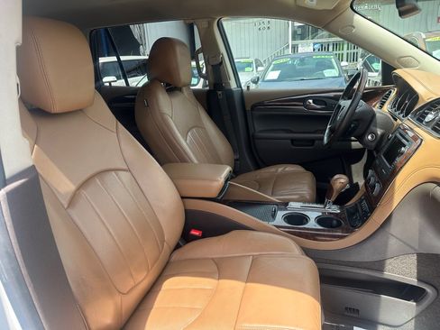 Used 2016 Buick Enclave Leather FWD image 13