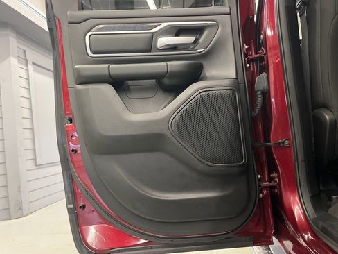 Used 2019 RAM 1500 Big Horn image 32