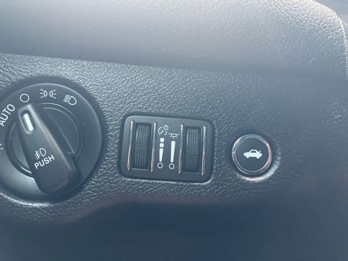 Used 2019 Dodge Challenger R/T w/ Blacktop Package RWD image 13