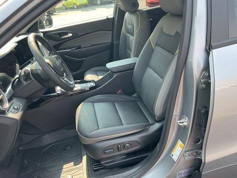 New 2025 Chevrolet Trax ACTIV w/ Driver Confidence Package image 10