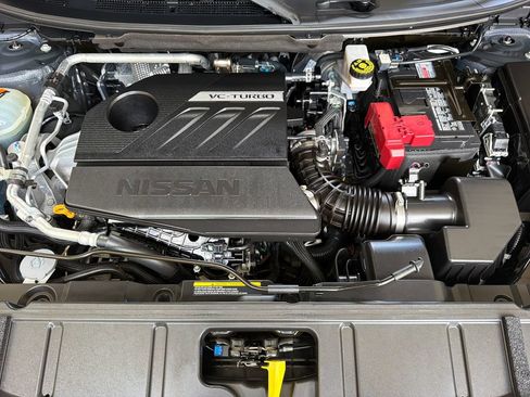 Used 2025 Nissan Rogue SV FWD image 36