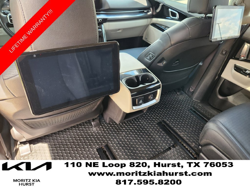 Used 2023 Kia Carnival SX Prestige FWD image 29