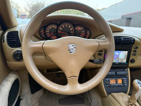 Used 2000 Porsche 911 Carrera image 9