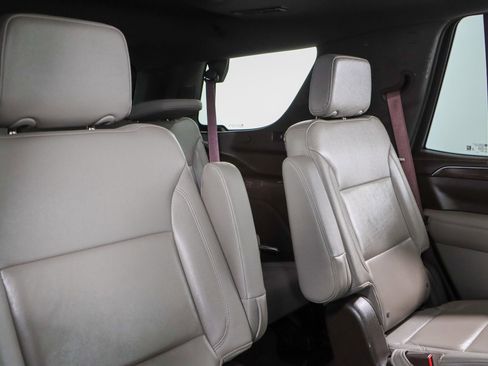 Used 2023 Chevrolet Tahoe Z71 w/ Luxury Package image 33