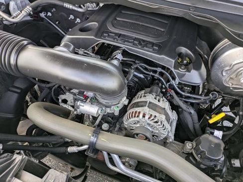 Used 2022 RAM 1500 Laramie AWD/4WD image 37