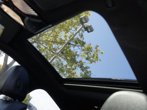 Used 2022 BMW 430i Gran Coupe w/ M Sport Package image 28