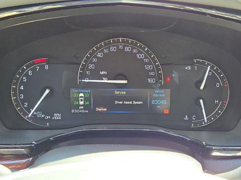 Used 2018 Cadillac XT5 Premium Luxury w/ Driver Assist Package FWD image 20