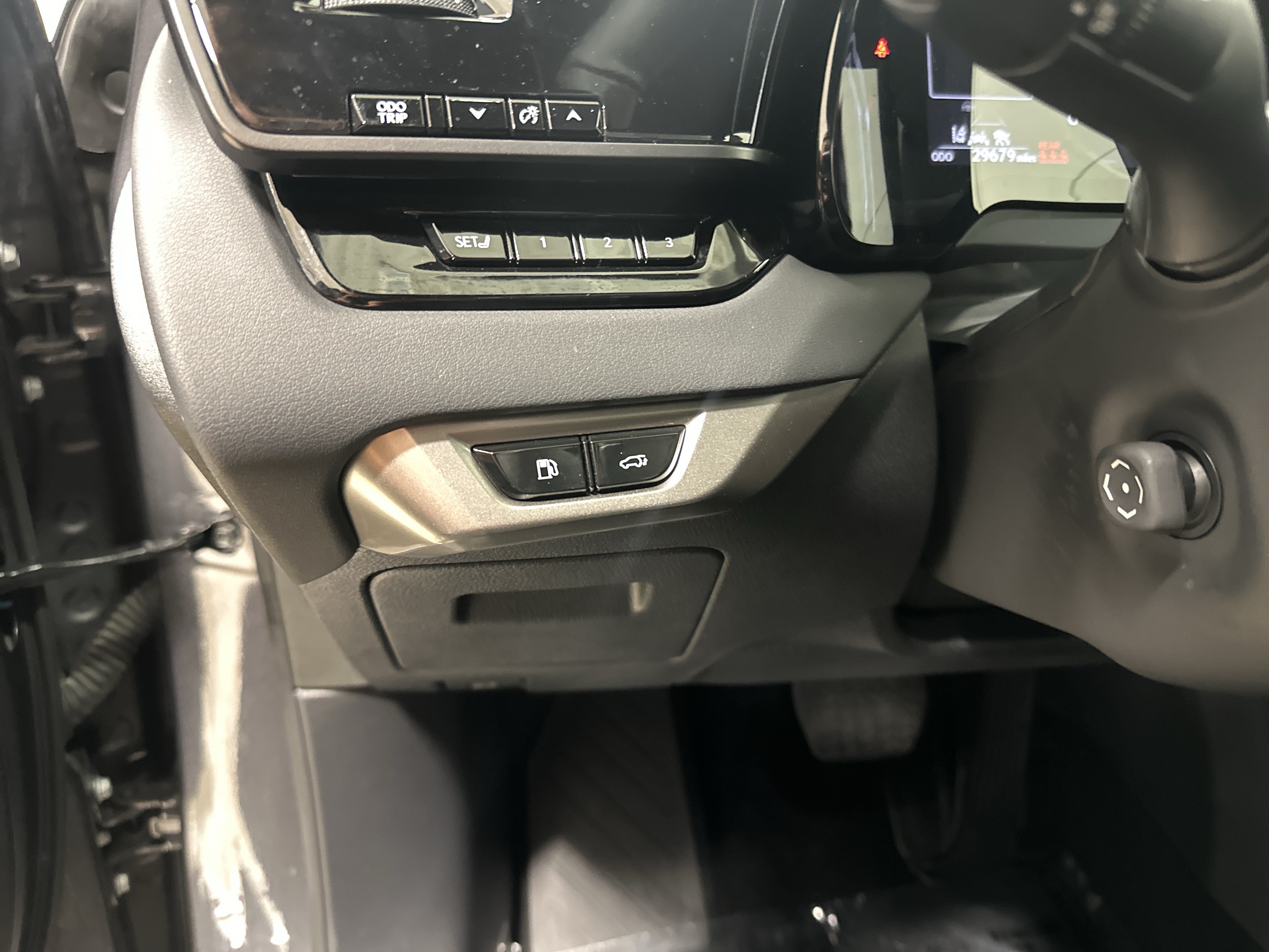 Certified 2024 Lexus RX 350 Premium w/ Convenience Package AWD/4WD image 37