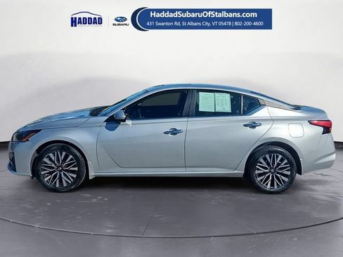 Used 2024 Nissan Altima 2.5 SV w/ SV Premium Package AWD/4WD image 2