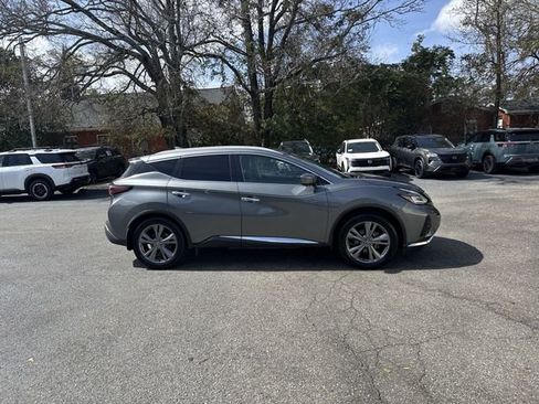 Used 2019 Nissan Murano Platinum image 4