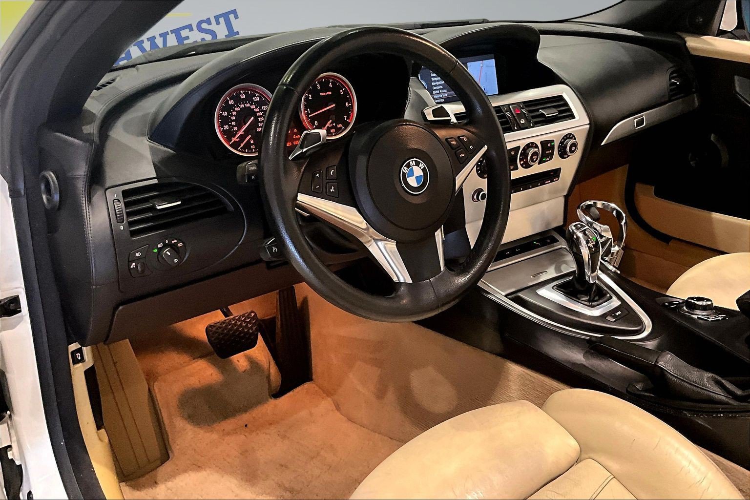 Used 2010 BMW 650i Convertible w/ Sport Pkg RWD image 15
