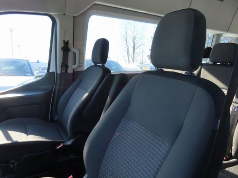 Used 2023 Ford Transit 350 XLT image 20