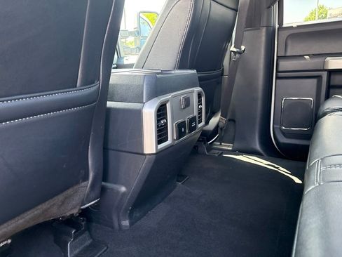 Used 2022 Ford F350 Lariat w/ Lariat Ultimate Package AWD/4WD image 27