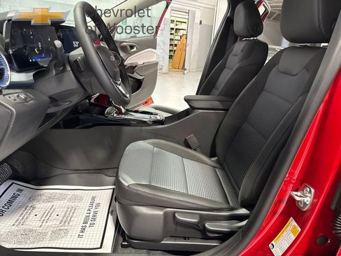 New 2026 Chevrolet Trax LT w/ Driver Confidence Package image 16