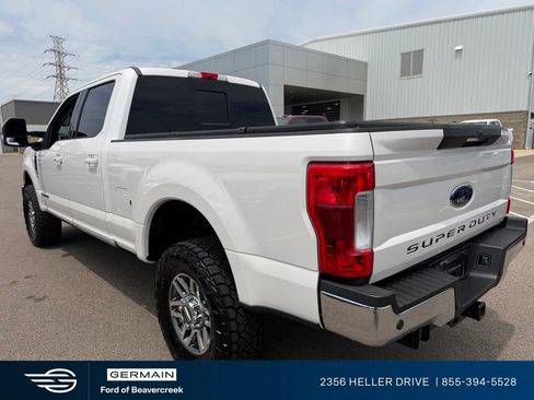 Used 2019 Ford F250 Lariat w/ Lariat Ultimate Package AWD/4WD image 6