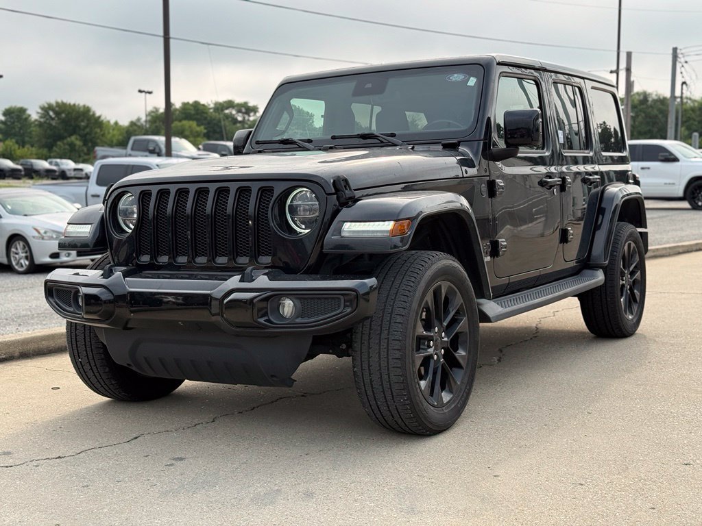 Used 2021 Jeep Wrangler Unlimited Sahara AWD/4WD image 2