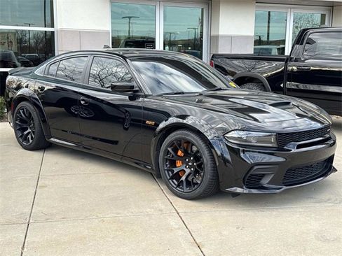 Used 2023 Dodge Charger Scat Pack image 3