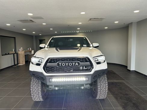 Used 2021 Toyota Tacoma TRD Pro image 3