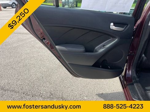 Used 2017 Kia Forte LX FWD image 16