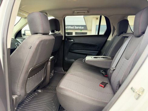 Used 2013 GMC Terrain SLE w/ LPO, Chrome Package FWD image 9