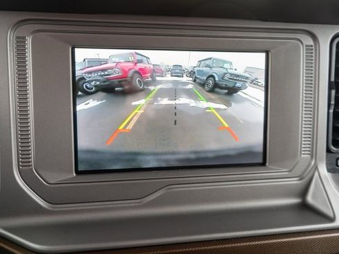 Used 2023 Ford Bronco Outer Banks image 22