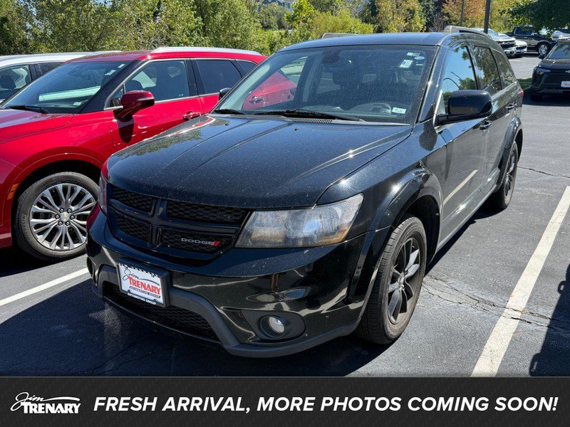 Used 2019 Dodge Journey SE w/ Blacktop Package FWD image 1
