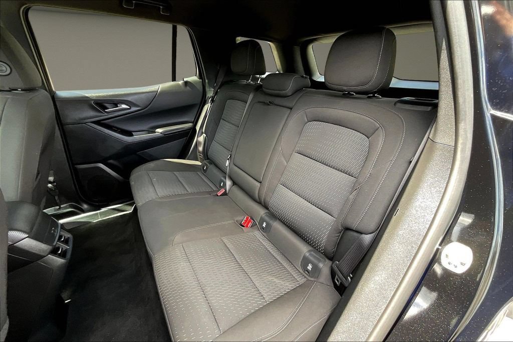 Used 2025 Chevrolet Equinox LT FWD image 25