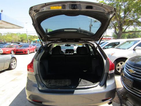 Used 2013 Toyota Venza XLE image 7