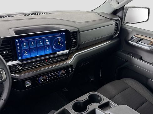 Certified 2024 Chevrolet Silverado 1500 RST w/ Z71 Off-Road Package AWD/4WD image 26