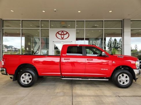 Used 2021 RAM 3500 Big Horn w/ Safety Group B AWD/4WD image 3