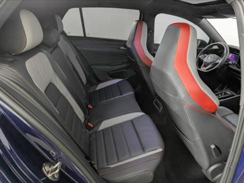 Used 2022 Volkswagen GTI Autobahn FWD image 21