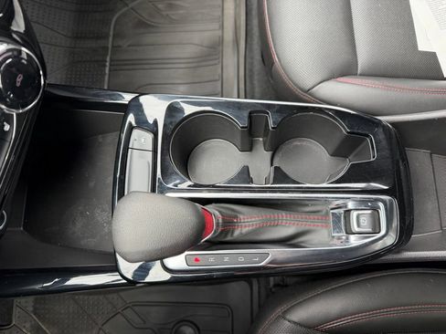 Used 2024 Chevrolet Trax RS w/ Driver Confidence Package image 16