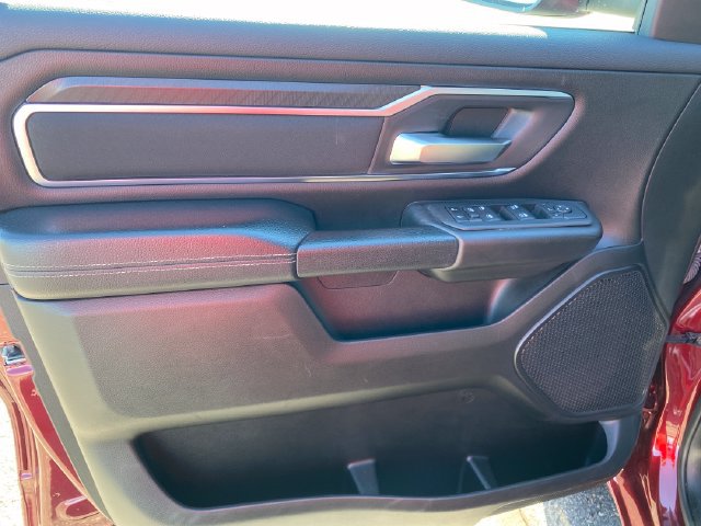 Used 2025 RAM 1500 Big Horn AWD/4WD image 17