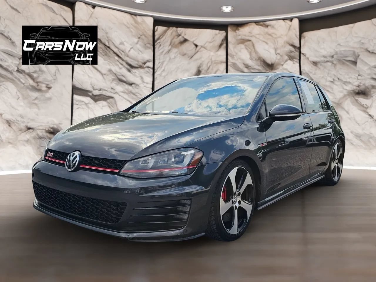Used 2017 Volkswagen GTI SE FWD image 3