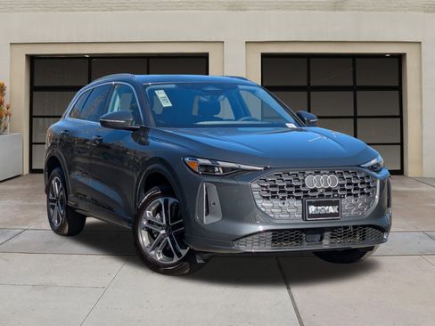 New 2025 Audi Q5 Premium image 19