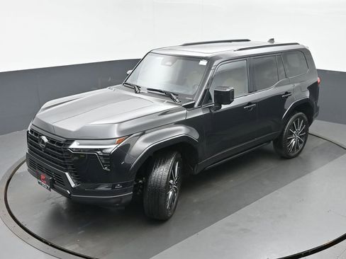 Used 2024 Lexus GX 550 w/ Accessory Package (Z1) AWD/4WD image 36