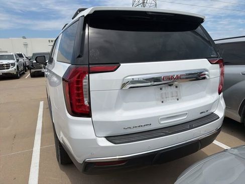 Used 2023 GMC Yukon XL SLT RWD image 5