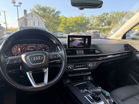 Used 2018 Audi Q5 2.0T Premium Plus w/ Premium Plus Package AWD/4WD image 12