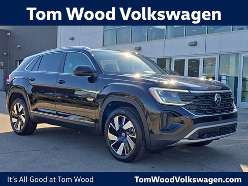 New 2026 Volkswagen Atlas Cross Sport SEL AWD/4WD image 1