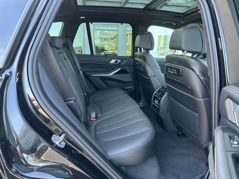 Used 2022 BMW X5 M50i w/ Executive Package AWD/4WD image 16