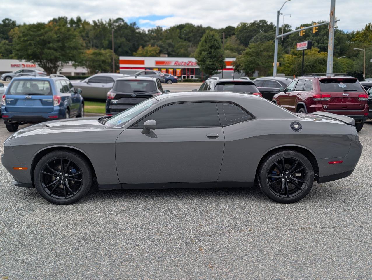 Used 2018 Dodge Challenger SXT w/ Blacktop Package RWD image 2