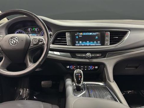 Used 2018 Buick Enclave Premium w/ LPO, Hit The Road Package AWD/4WD image 11