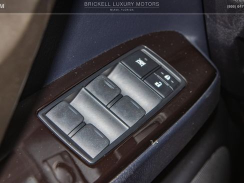 Used 2017 Lexus GX 460 w/ Navigation Package image 29