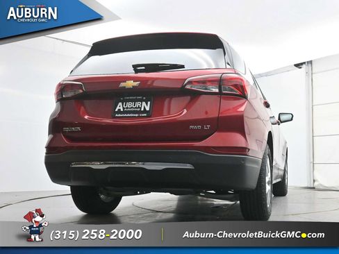 Used 2023 Chevrolet Equinox LT image 21