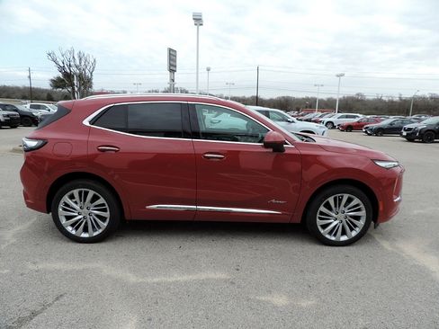 New 2026 Buick Envision Avenir image 4