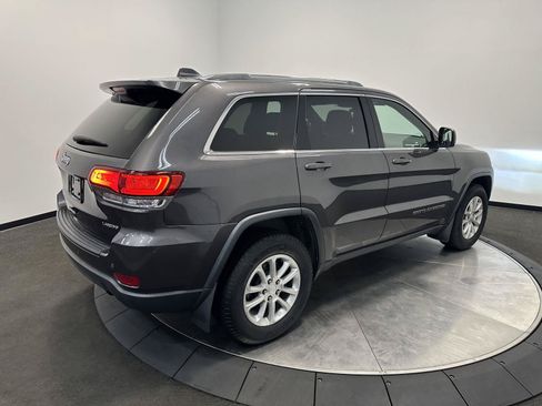 Used 2021 Jeep Grand Cherokee Laredo w/ Security & Convenience Group AWD/4WD image 7