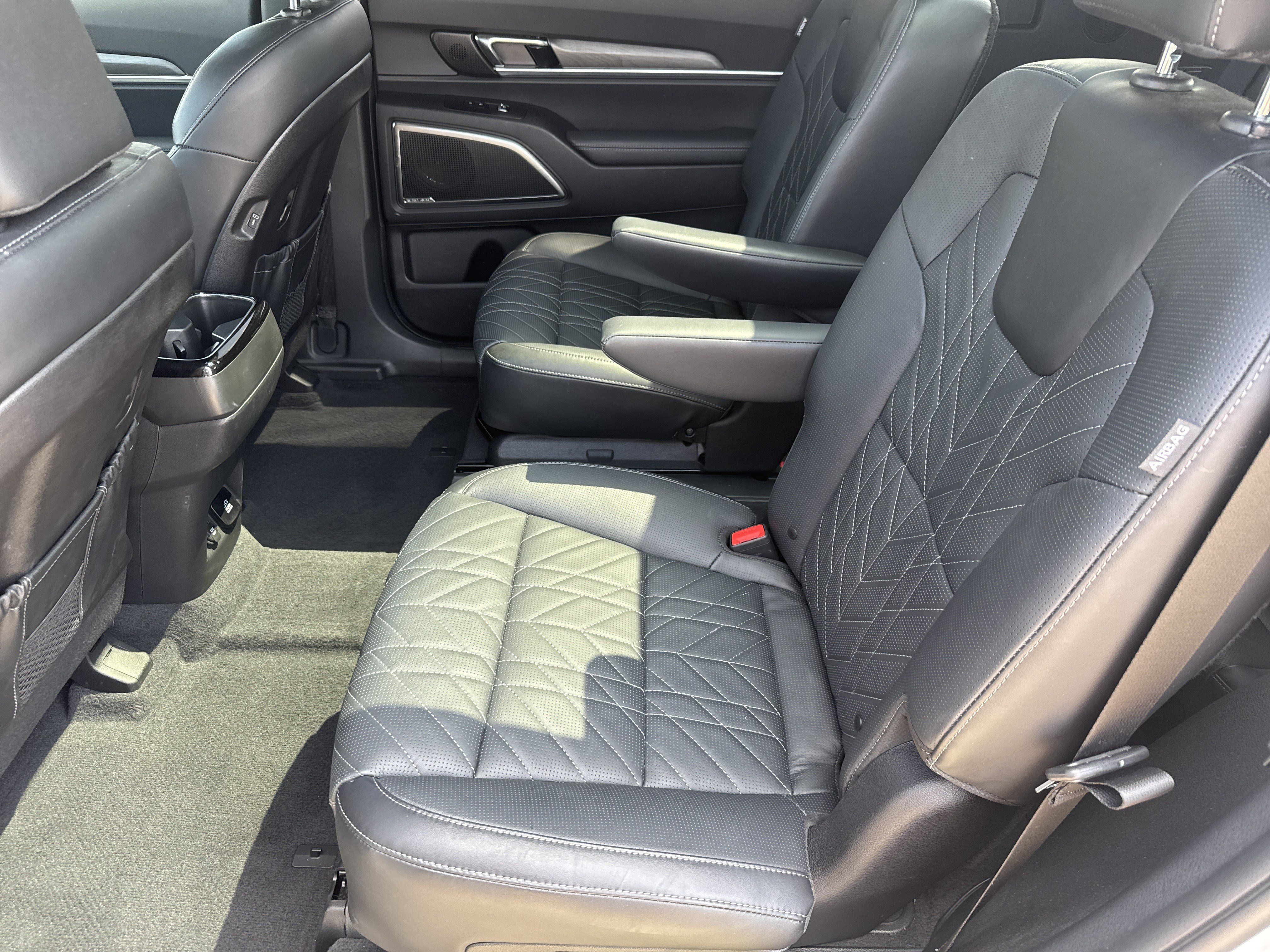 Used 2023 Kia Telluride SX Prestige X-Pro AWD/4WD image 6